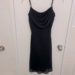 SLEEK LITTLE BLACK DRESS